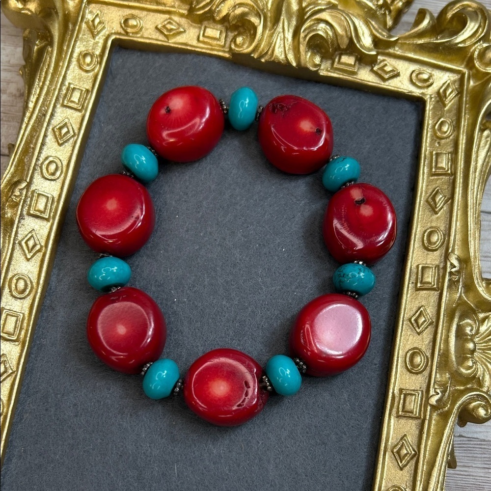 Chunky Coral Beaded Stretch Bracelet